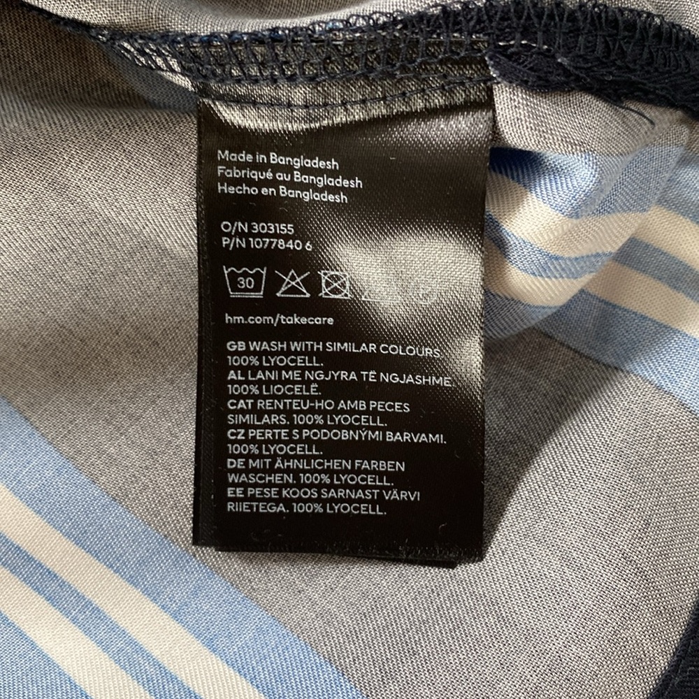 H&M / Men's Blue Striped Shirt / Small - Picture 10 of 11